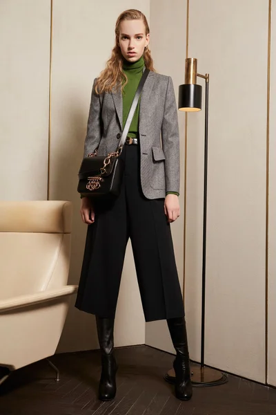 Look 46